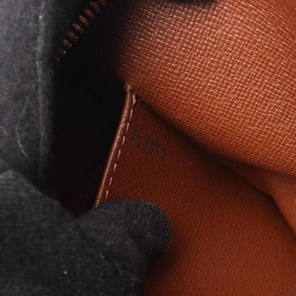 LOUIS VUITTON Brown Monogram Leather Shoulder Bag - Picture 6 of 11